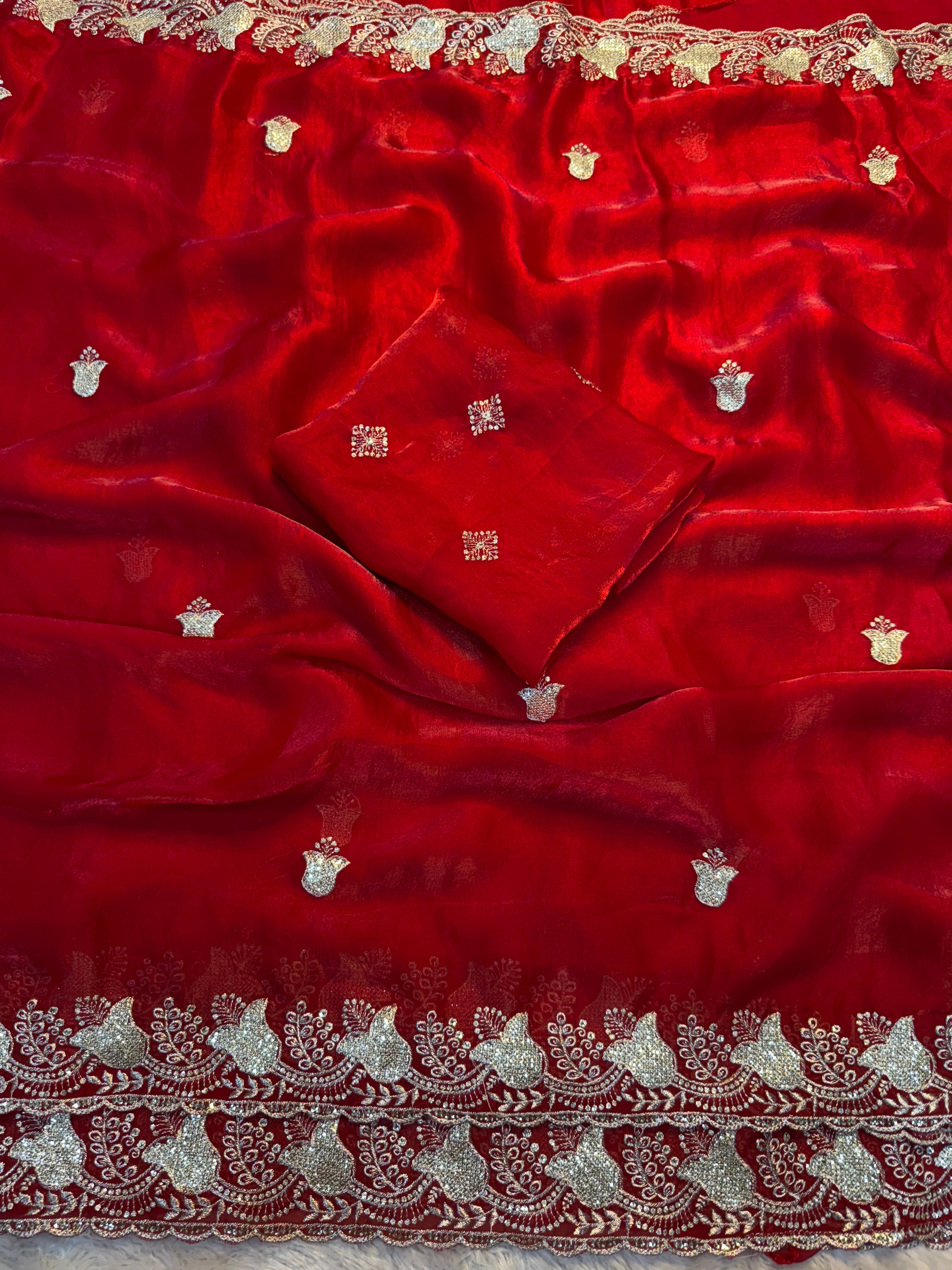 Delightful Festive Wear Silk Multi Thread n Sequence Embroidery Work Fancy Designer Saree With Blouse Piece