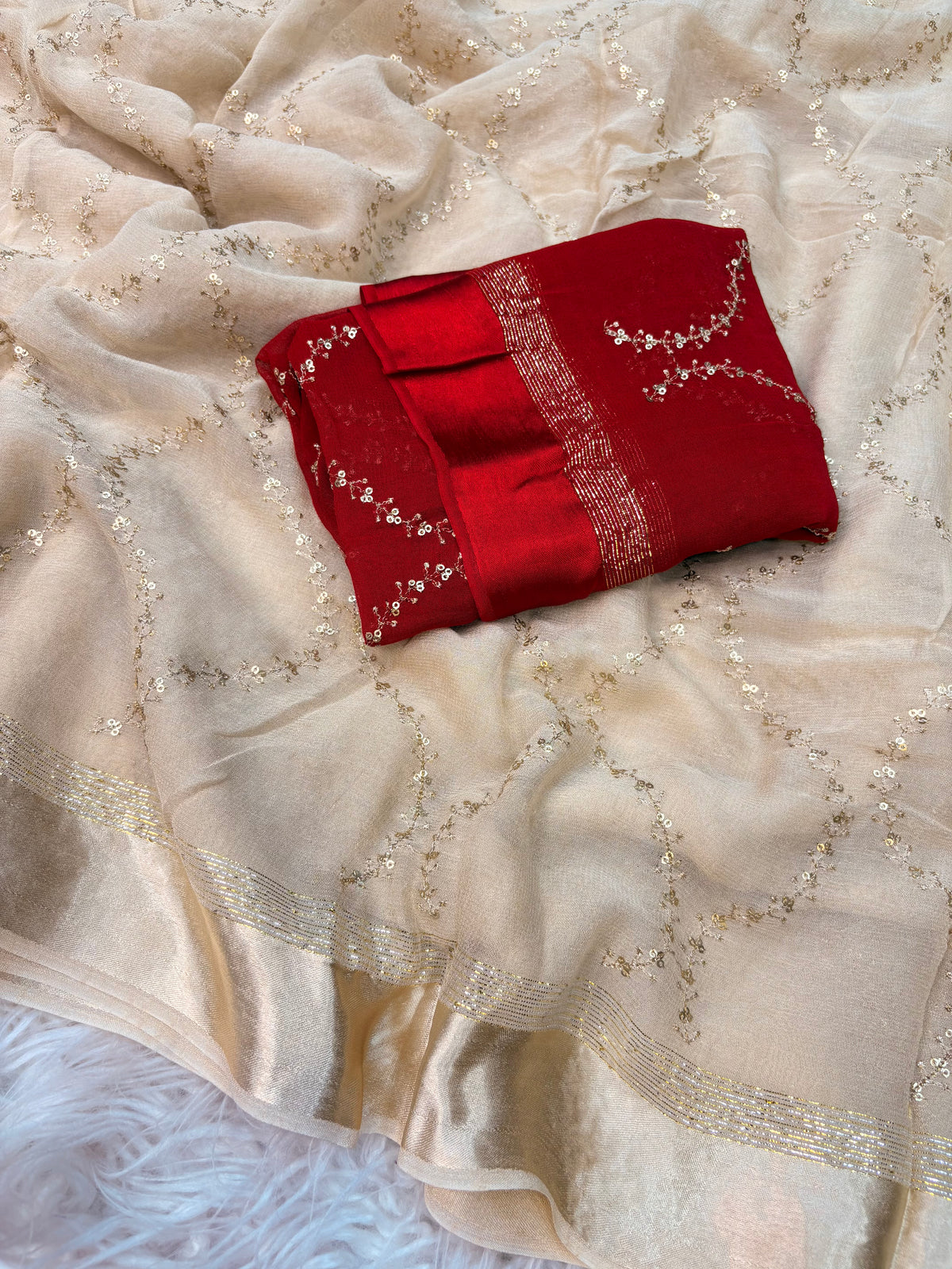 Charming Pure Viscose Georgette Fabric With Satin Border n Embroidered Work Saree With Blissful Blouse Piece