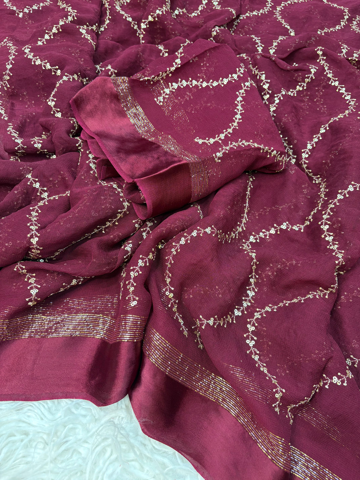 Charming Pure Viscose Georgette Fabric With Satin Border n Embroidered Work Saree With Blissful Blouse Piece