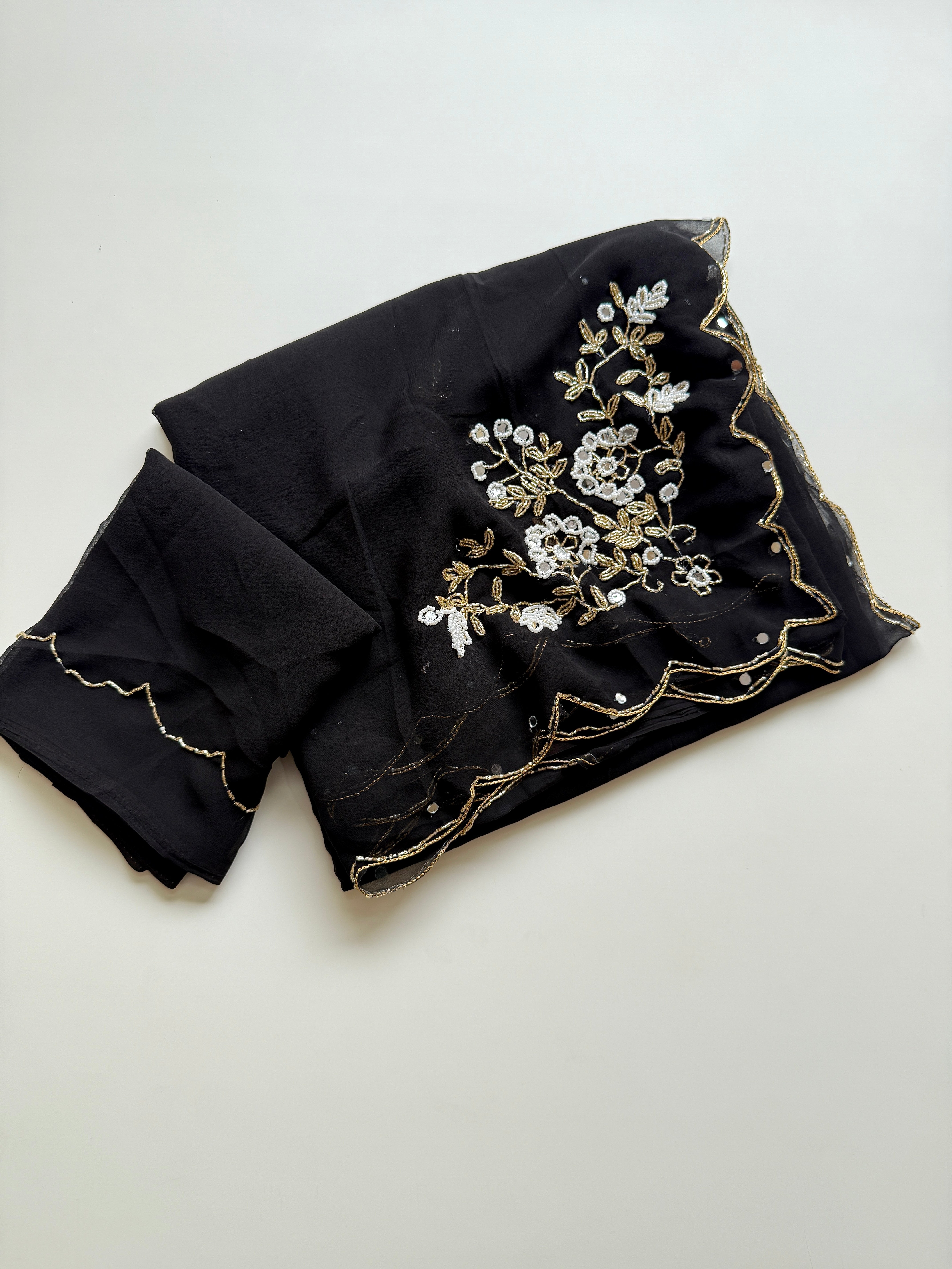 Attractive Party Wear Pure Soft Georgette Handwork Flower Design Saree For Occasion