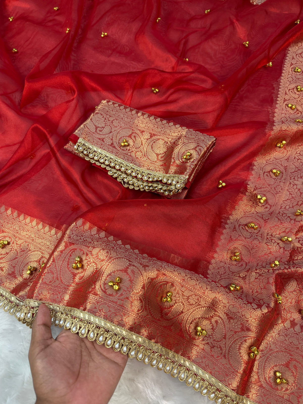 Dazzling Festive Wear Tissue Silk Golden Zari Border Rich Pallu n Ghungroo Work Saree With Blouse Piece