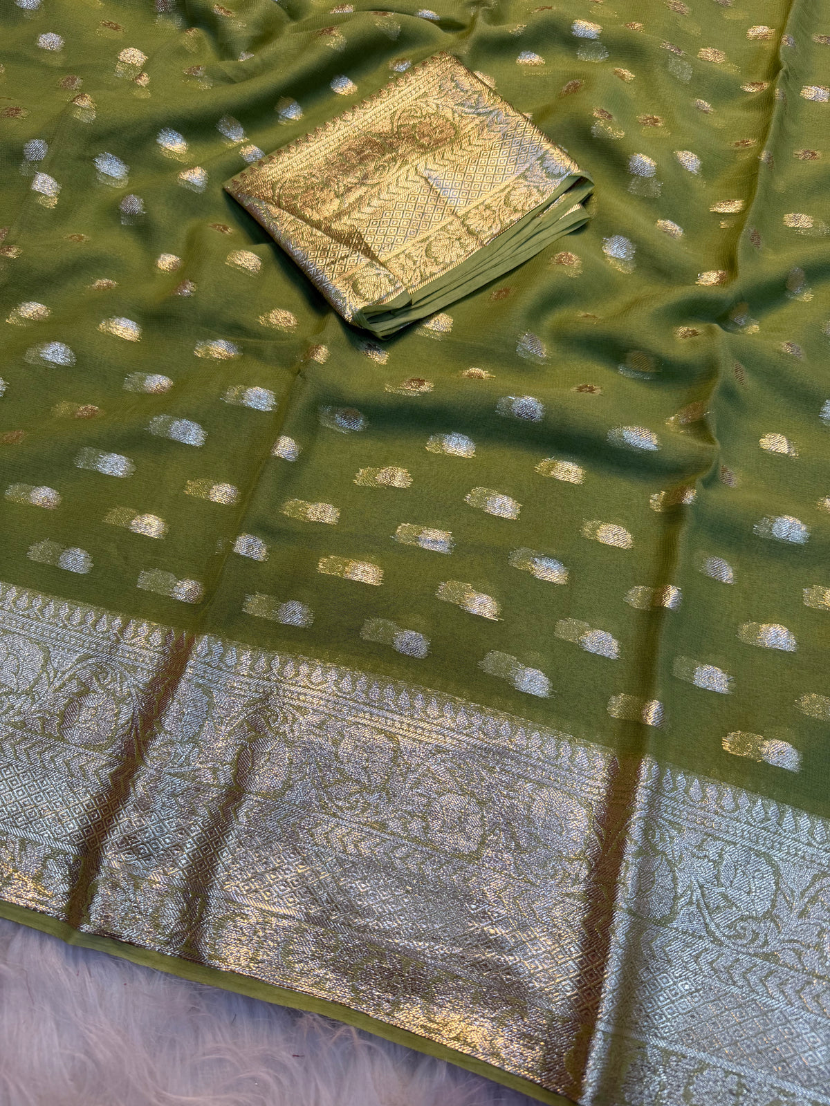 Charming Function Wear Viscose Georgette Jacquard Weaving Work Fancy Saree With Blouse Piece
