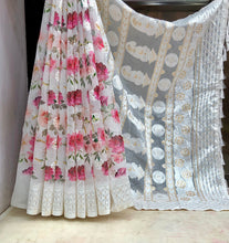 Load image into Gallery viewer, New Soft Linen White n Pink Flower Print Lucknowi Style Weaving Butti Fancy Designer Saree
