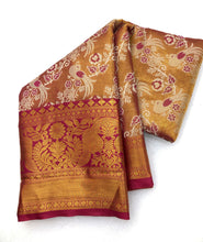 Load image into Gallery viewer, New Pink Color Kanjiviram Pattu Silk Gold Zari Weaving Wedding Wear Saree With Blouse

