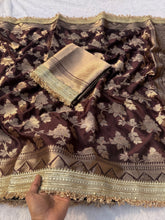 Load image into Gallery viewer, Adorable Wedding Wear Brown Color Soft Banarasi Silk Jacquard Zari Weaving With Lace Border Work Fancy Designer Saree
