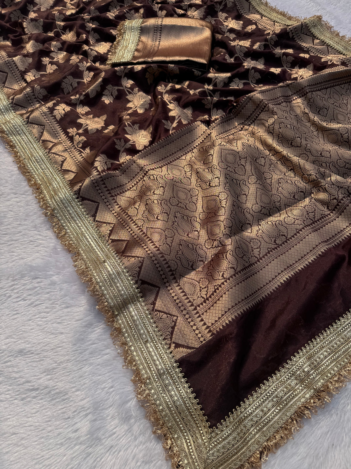Adorable Wedding Wear Brown Color Soft Banarasi Silk Jacquard Zari Weaving With Lace Border Work Fancy Designer Saree