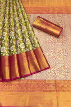 Load image into Gallery viewer, Latest Wedding wear Pista Color Kanjivaram Silk Jacquard Weaving Work Fancy Designer Saree
