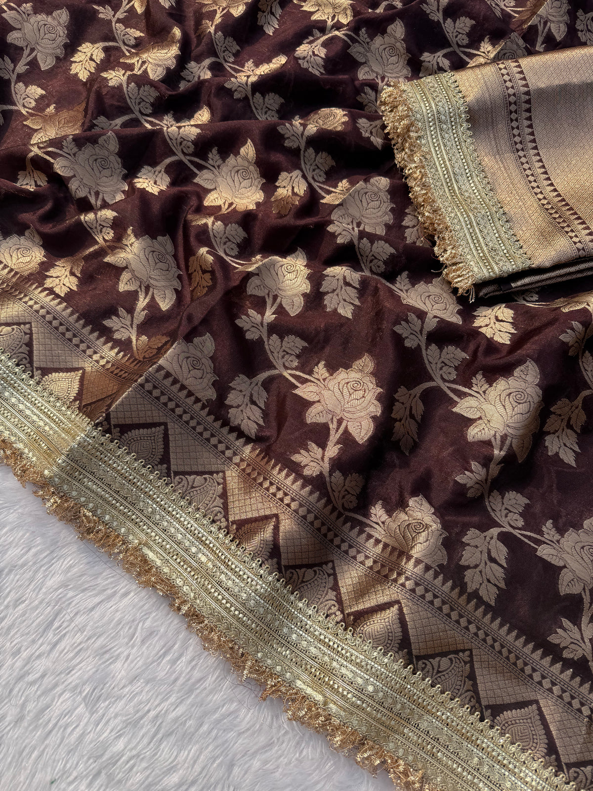 Adorable Wedding Wear Brown Color Soft Banarasi Silk Jacquard Zari Weaving With Lace Border Work Fancy Designer Saree