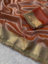 Load image into Gallery viewer, Majestic Party Wear Banarasi Tissue Silk Jacquard n Heavy Lace Work Fancy Designer Saree
