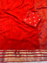 Load image into Gallery viewer, Charming Festive Wear Chinnon Fabric Jacquard Zari Weaving Work Saree With Blouse Piece
