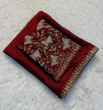 Load image into Gallery viewer, Luxury Partywear Silk Embroidery n Bids Work Designer Saree With Elegant Blouse Piece
