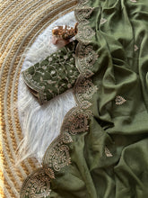 Load image into Gallery viewer, Scrupulous Wedding Wear Georgette Fabric Embroidery Work Fancy Designer Saree With Blouse Piece
