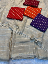 Load image into Gallery viewer, Adorable Festive Wear Pure Viscose Golden Jari Work Saree With Contrast Blouse Piece
