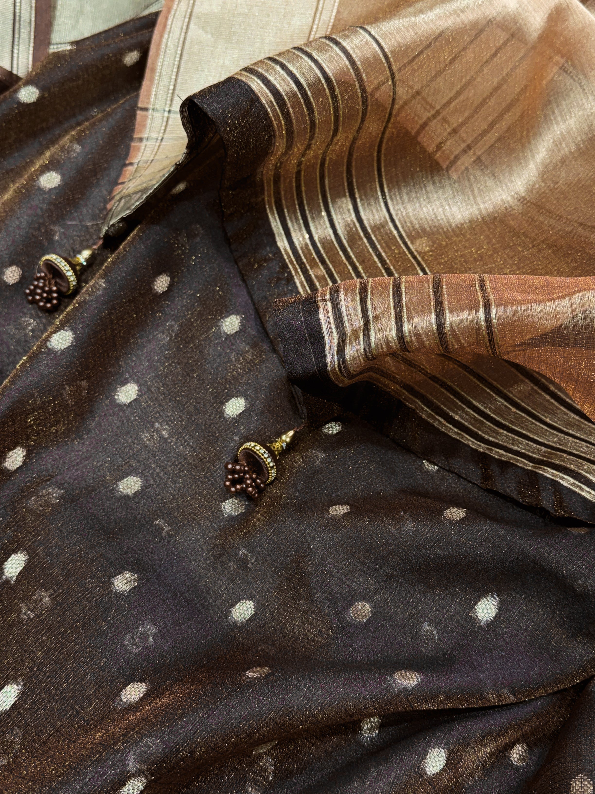Charismatic Function Wear Banarasi Organza Silk Zari Weaving Rich Pallu Fancy Designer Saree With Blouse Piece