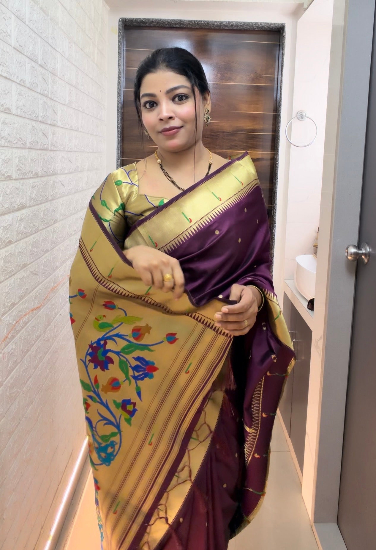 Elegant Wedding Wear Paithani Silk Zari Buttis n Rich Pallu Design Saree With Blouse Piece