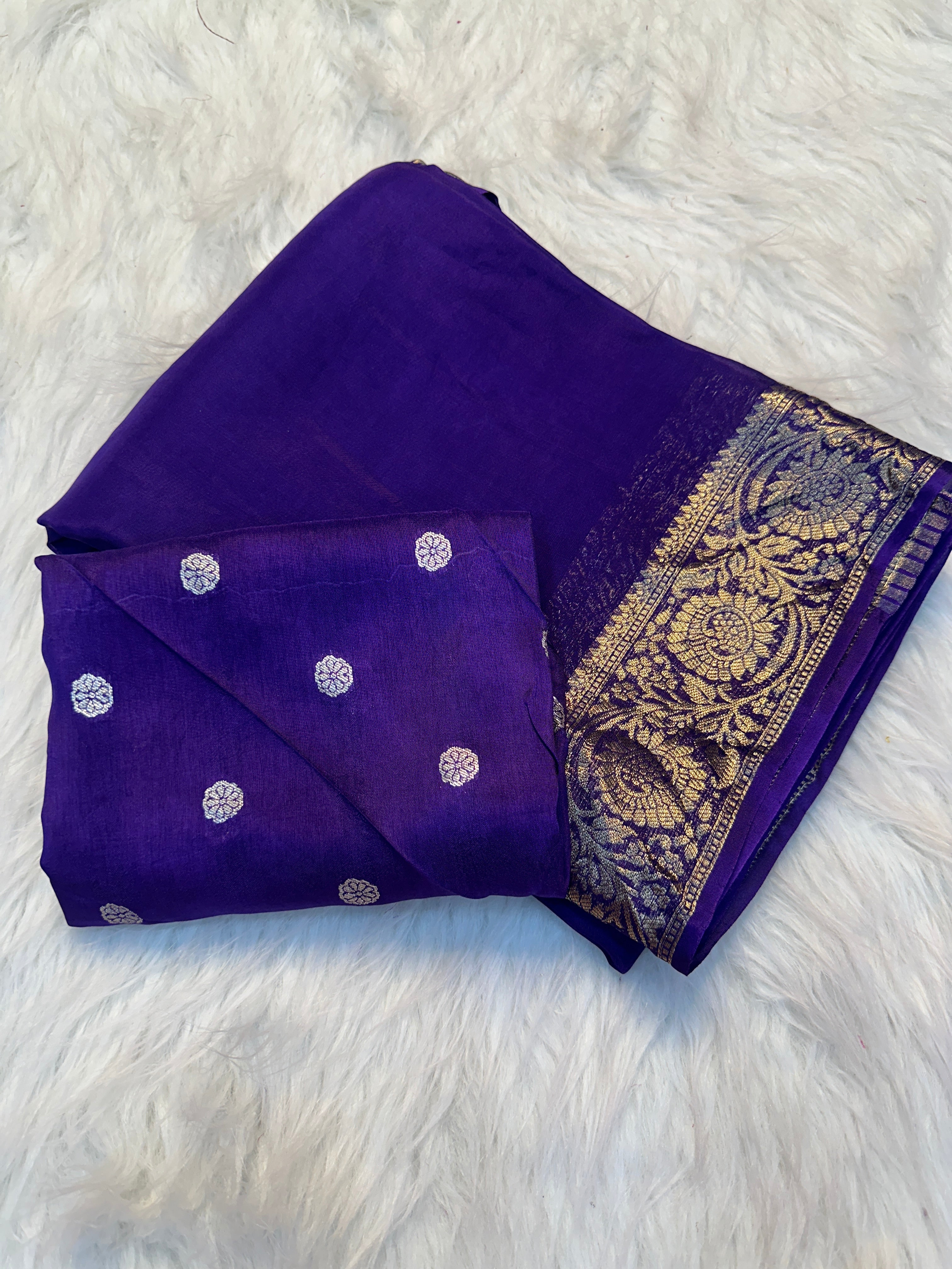 Graceful Festive Wear Viscose Silk Jacquard Weaving Border Fancy Saree With Blouse Piece