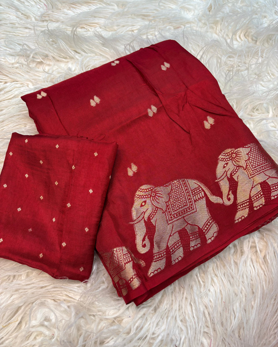 New Wedding Wear Maroon Color Pure Soft Viscose Zari Work Fancy Designer Saree With Blouse