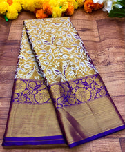 Load image into Gallery viewer, New Wedding Wear Purple Color Kanjiviram Silk Pure Zari Weaving with Beautiful Meena Weaving Saree

