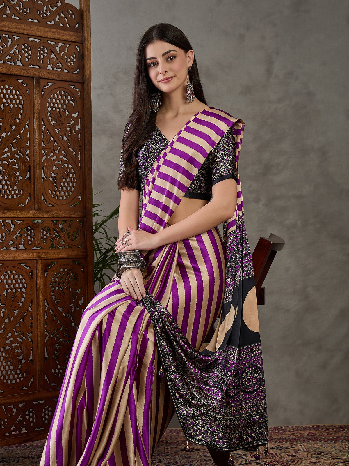 Gratifying Festive Wear Silk Print Design Rich Pallu Fancy Saree With Unstitched Blouse Piece
