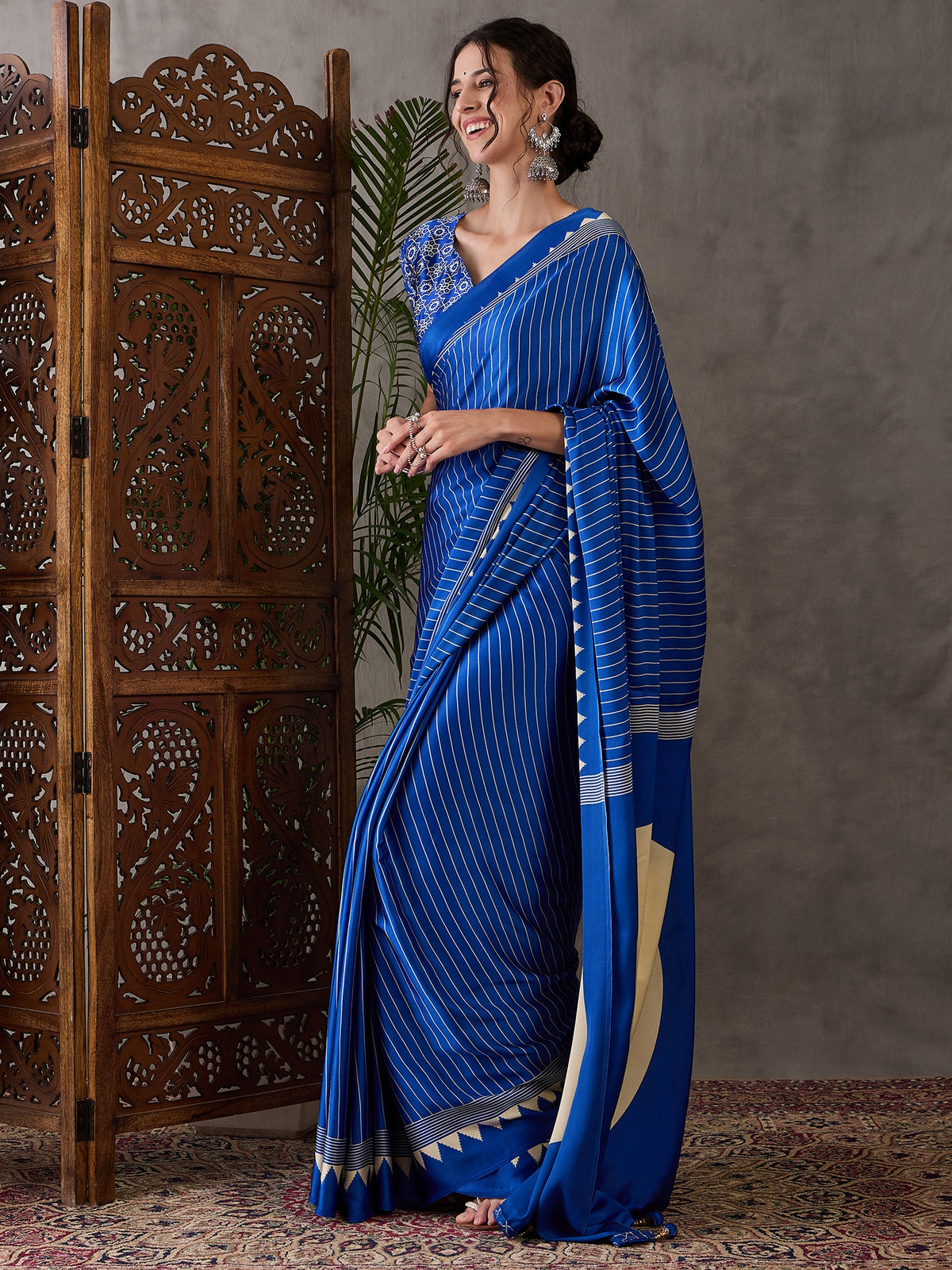 Charming Function Wear Silk Print Design Fancy Saree With Unstitched Blouse Piece