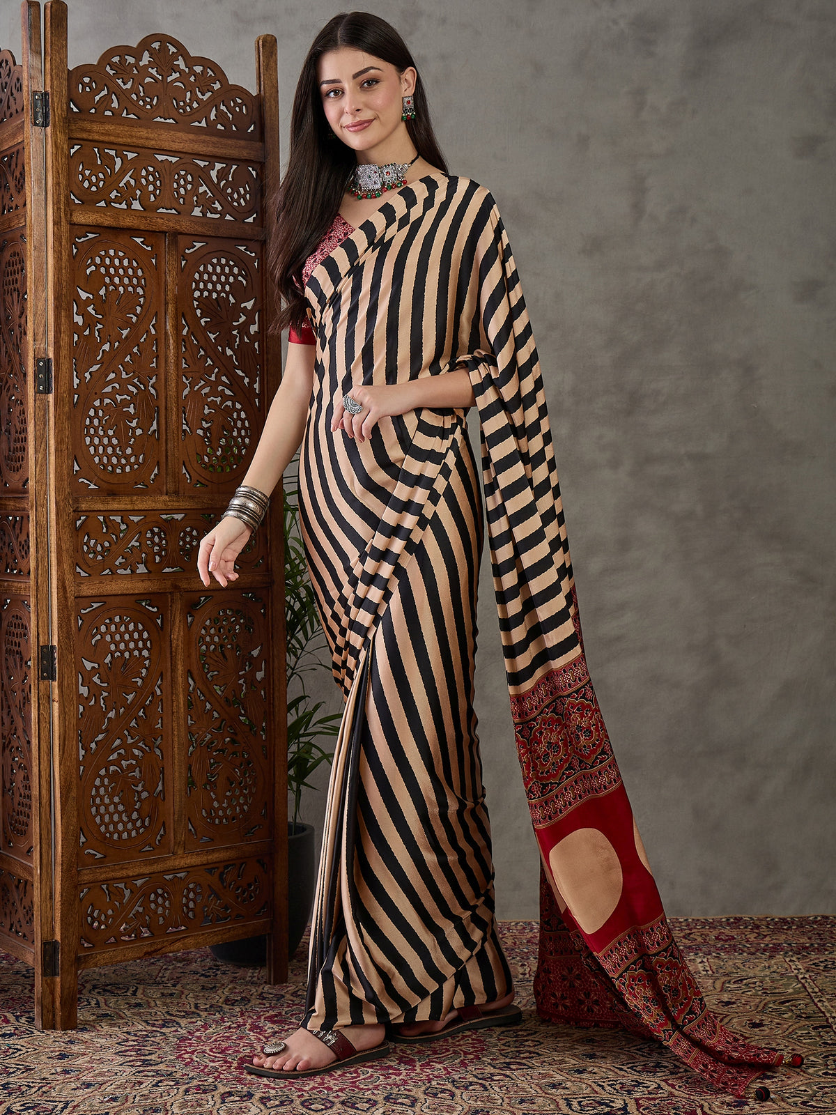 Gratifying Festive Wear Silk Print Design Rich Pallu Fancy Saree With Unstitched Blouse Piece