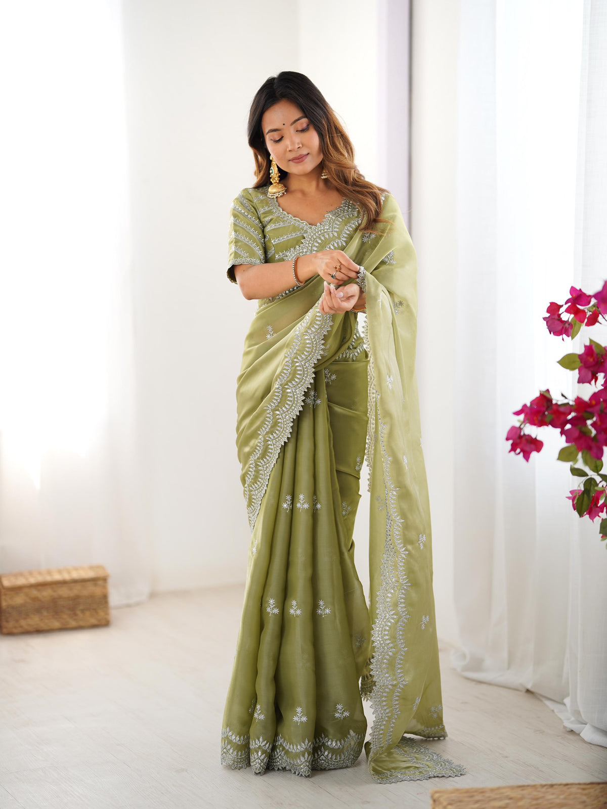 Desirable Party Wear Silk Thread n Sequence Work Fancy Designer Saree With Unstitched Blouse