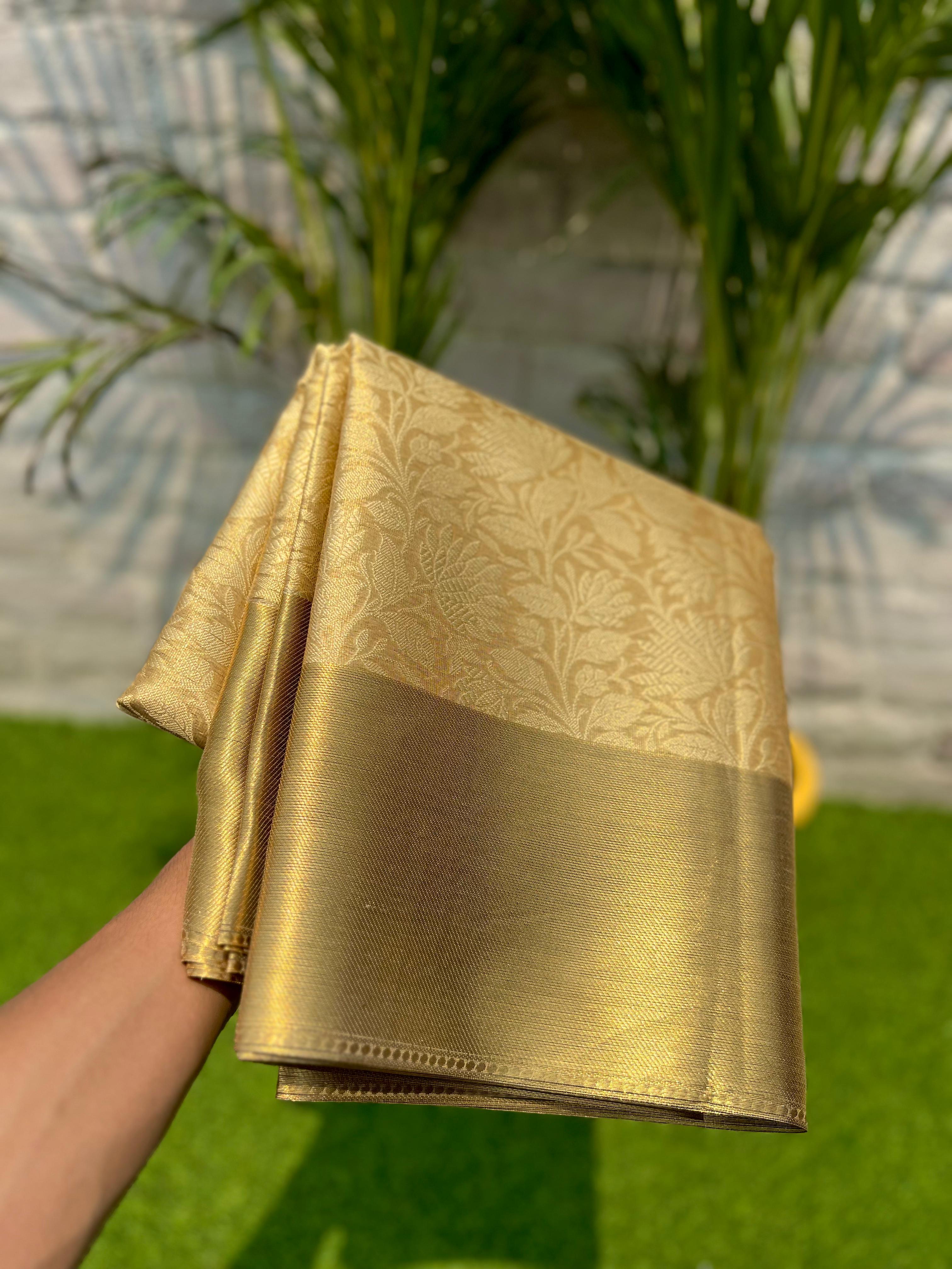 New Wedding Wear Golden Color Banarasi Tissue Silk Jacquared Zari Weaving Fancy Designer Saree