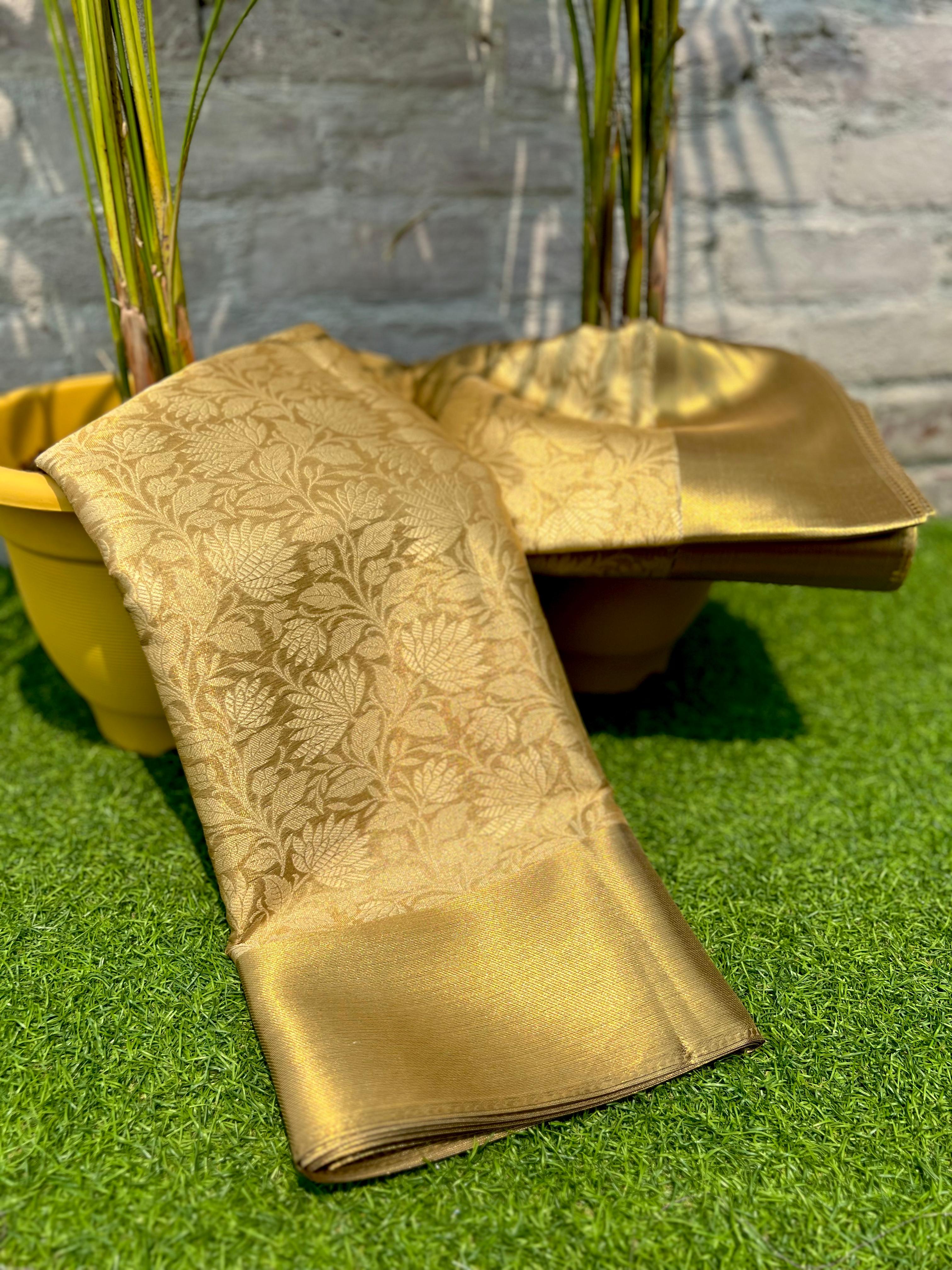 New Wedding Wear Golden Color Banarasi Tissue Silk Jacquared Zari Weaving Fancy Designer Saree