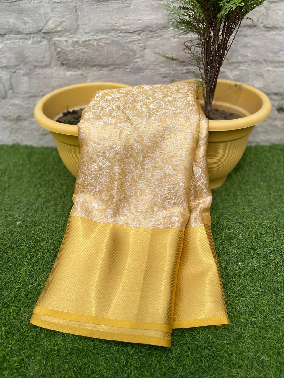 New Wedding wear Golden Color Banarasi TIssue Silk Jacquard Weaving Work Fancy Designer Saree With Blouse