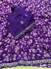 Load image into Gallery viewer, New Rangoli Silk Purple Color Print n Lace Border Work Saree With Embroidered Blouse Piece
