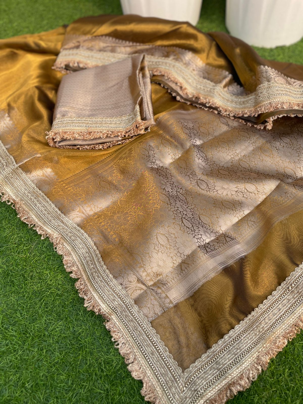 New Golden Color Banarasi Tissue Silk Jacquard n Lace Work Fancy Designer Partywear Saree