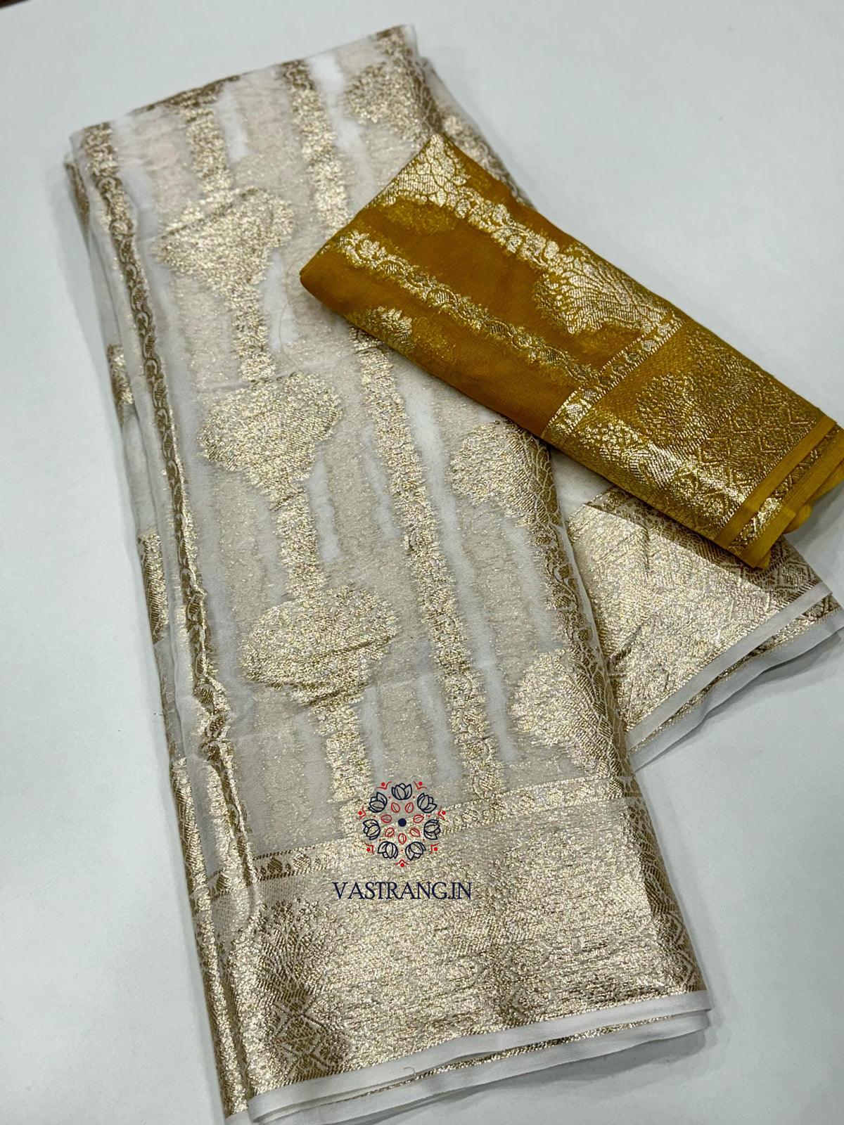 New Festive Wear White n Gold Zari Weaving Viscose Georgette Fancy Designer Saree With Blouse