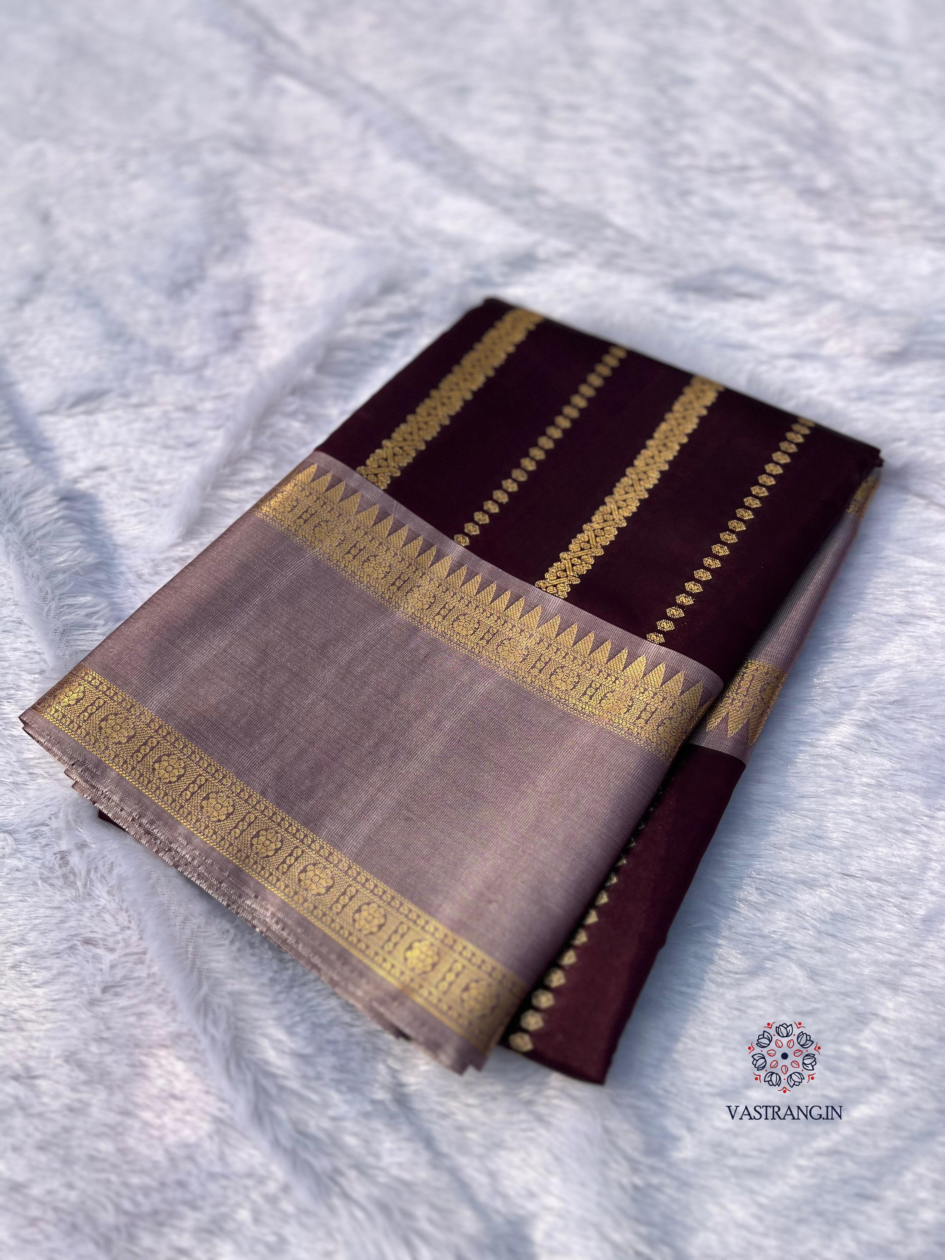 New Wedding Wear Banarasi Soft Silk Jacquard Weaving Work Fancy Designer Saree