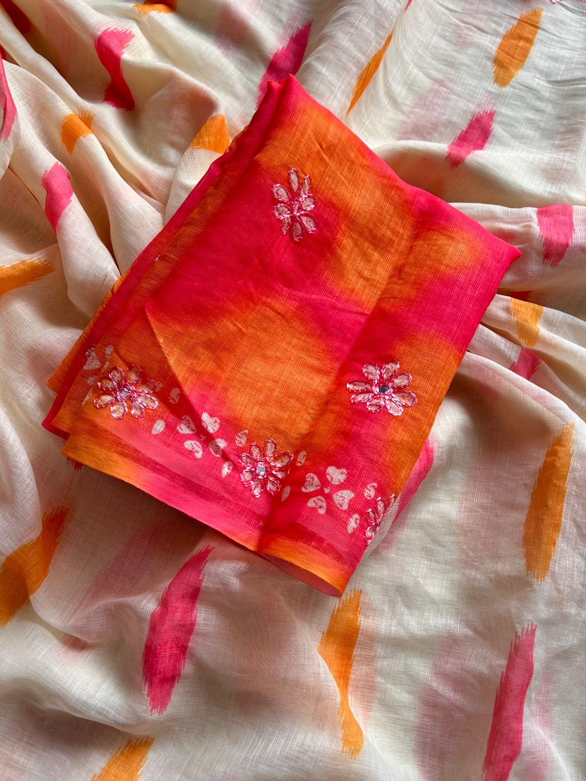 New Cotton Linen Fabric Print With Embroidery Arco Border Work Fancy Designer Saree With Blouse