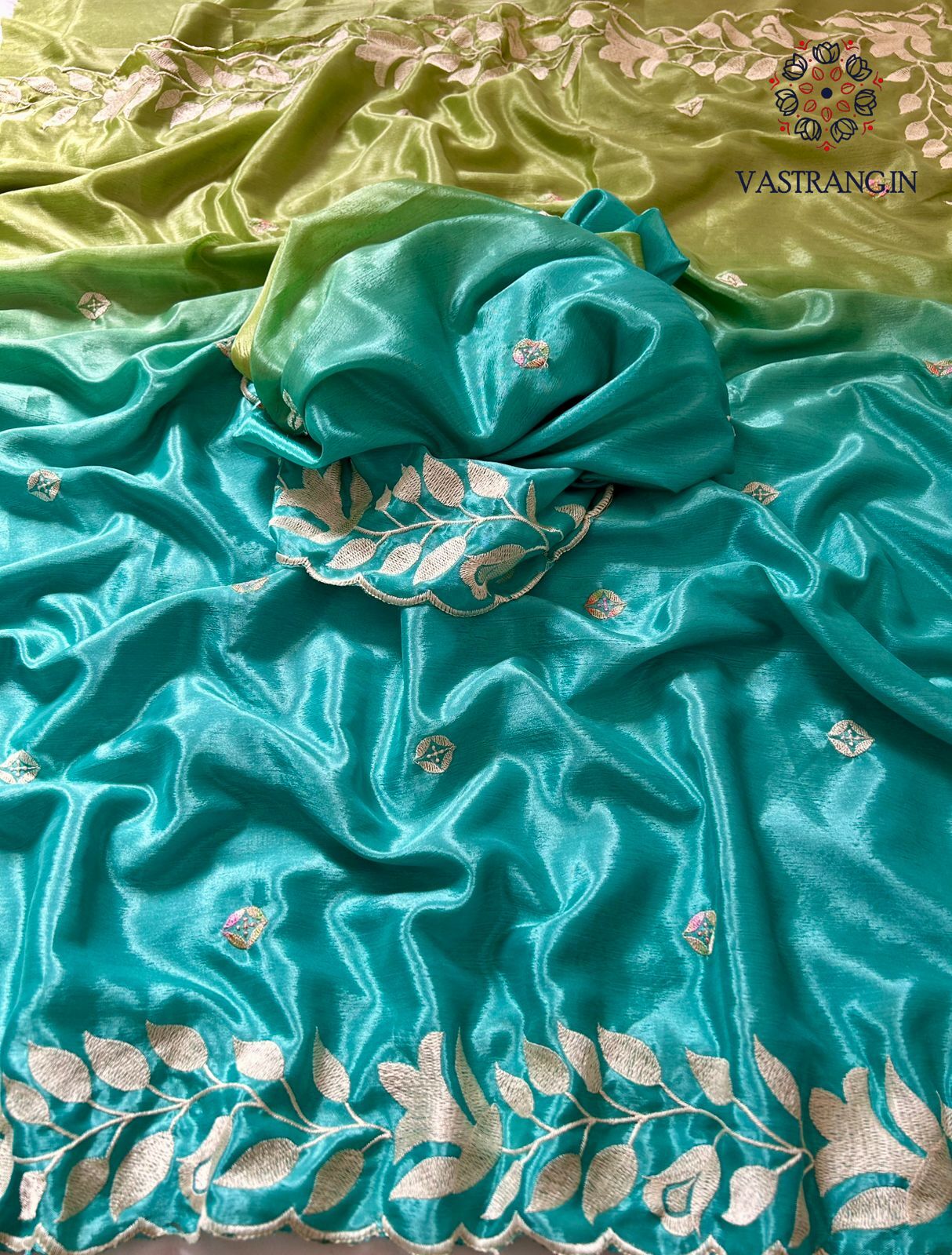 New Designer Soft Chinnon Double Shaded Heavy Embroidery n Jari Work Saree For Wedding