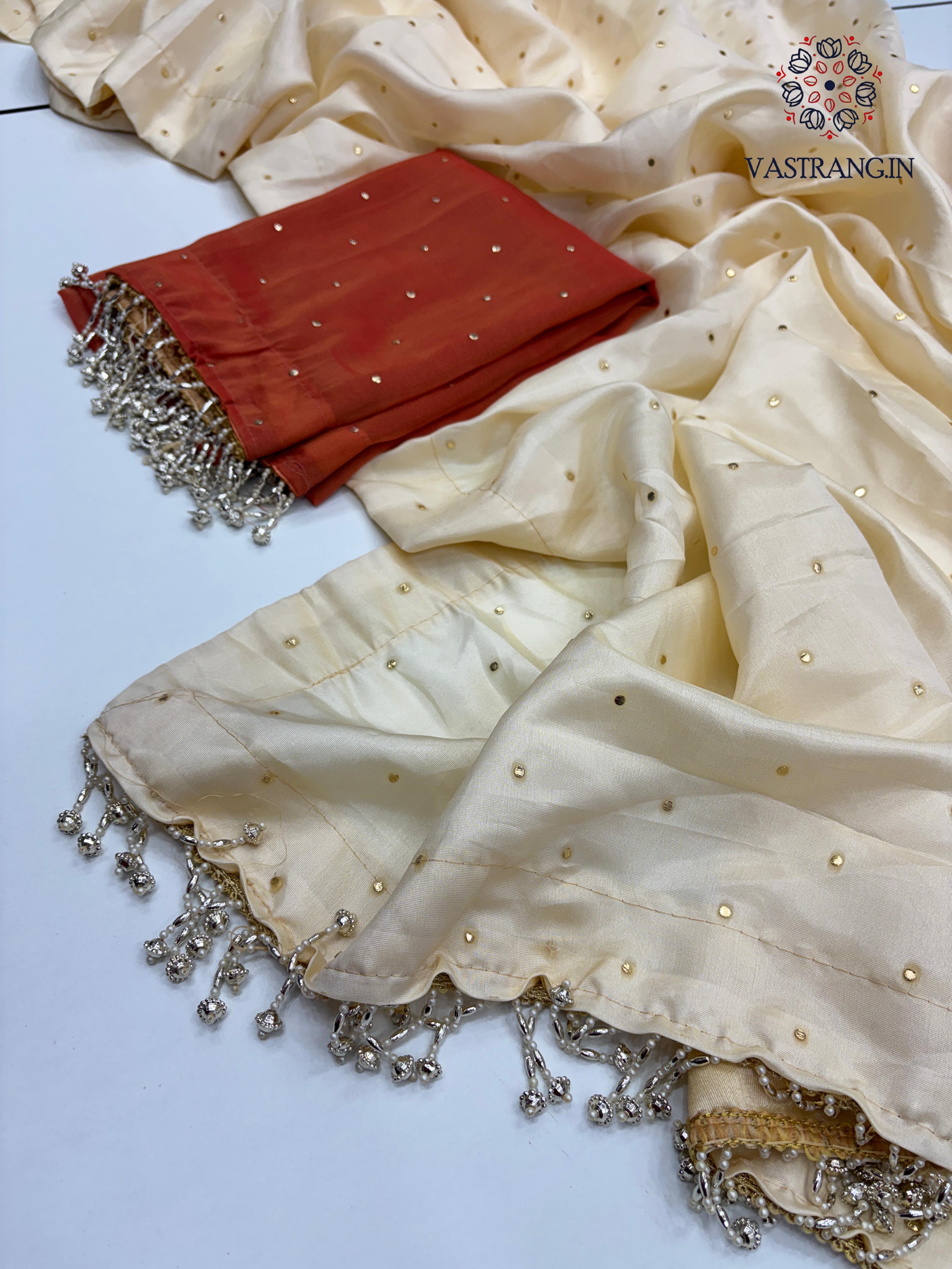 Bollywood Style Golden Colour Tissue Silk Mukesh Work With Heavy Fancy Lace Designer Saree
