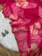 Load image into Gallery viewer, New Beautiful Soft Tebby Silk Print n Handwork Partywear Fancy Designer Saree With Blouse
