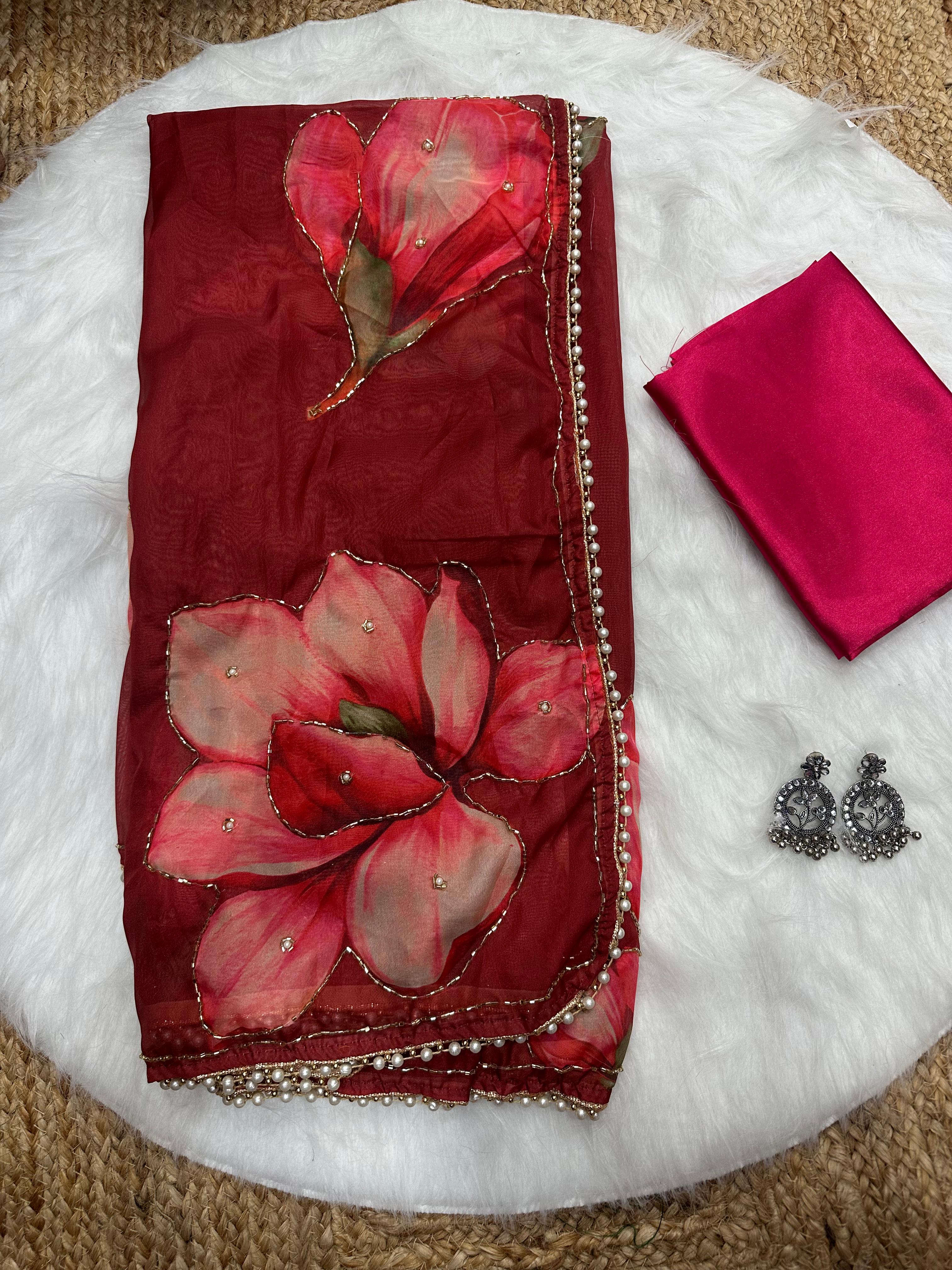 New Beautiful Soft Silk Print n Handwork Partywear Fancy Designer Saree With Blouse
