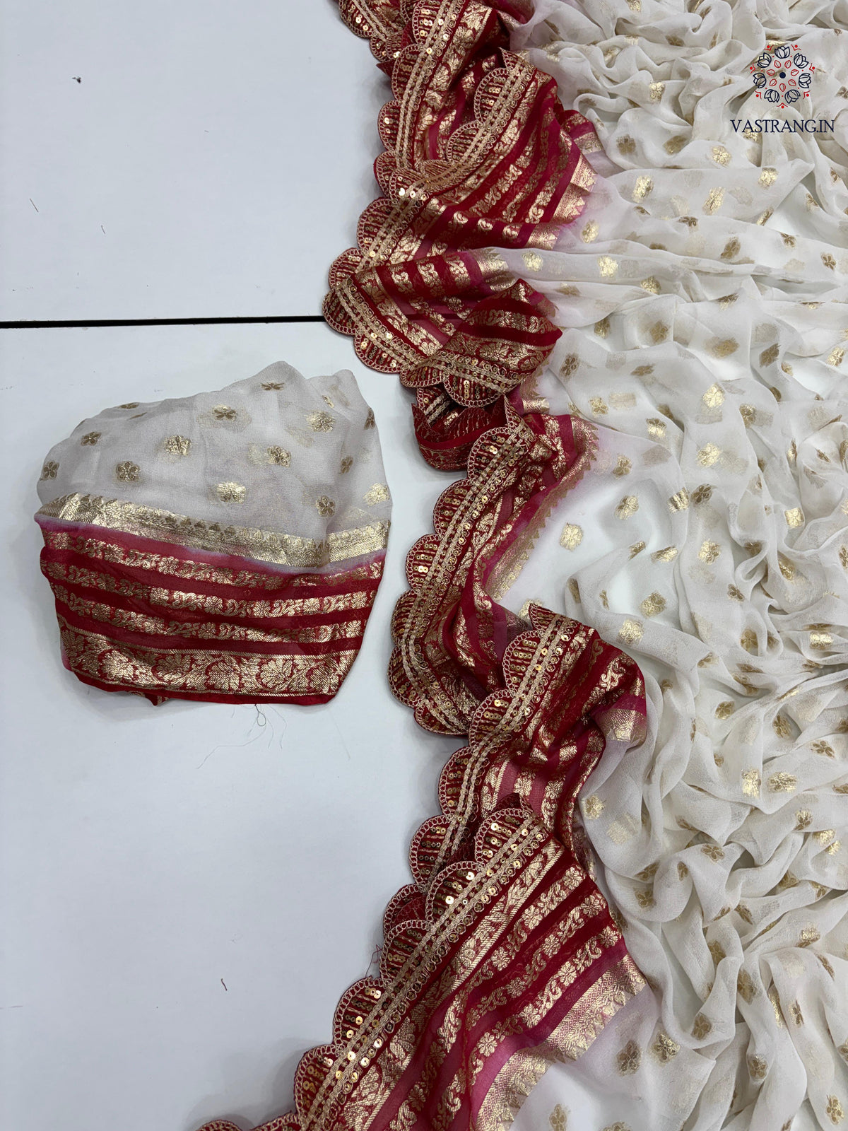 Latest Wedding wear Viscose Georgette Jacquard Weaving n Sequence Border Work Designer Saree