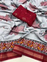 Load image into Gallery viewer, New Pure Mul Cotton Print With Rich Pallu Work Fancy Designer Festive Wear Saree With Blouse
