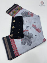 Load image into Gallery viewer, New Pure Mul Cotton Print With Rich Pallu Work Fancy Designer Festive Wear Saree With Blouse
