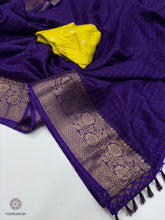 Load image into Gallery viewer, New Festive Wear Pure Dola Silk Chex Design With Jacquard Weaving Work Fancy Designer Saree
