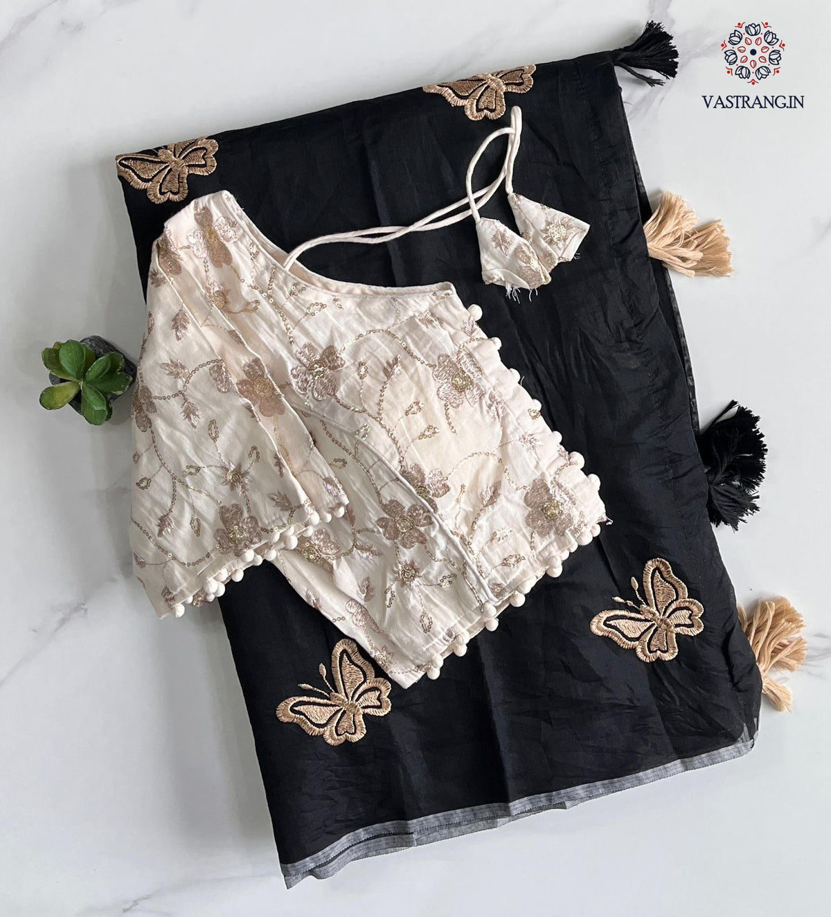 New Wedding Wear Chanderi Cotton Embroidery n Tussels Work Fancy Designer Saree With Stitched Blouse