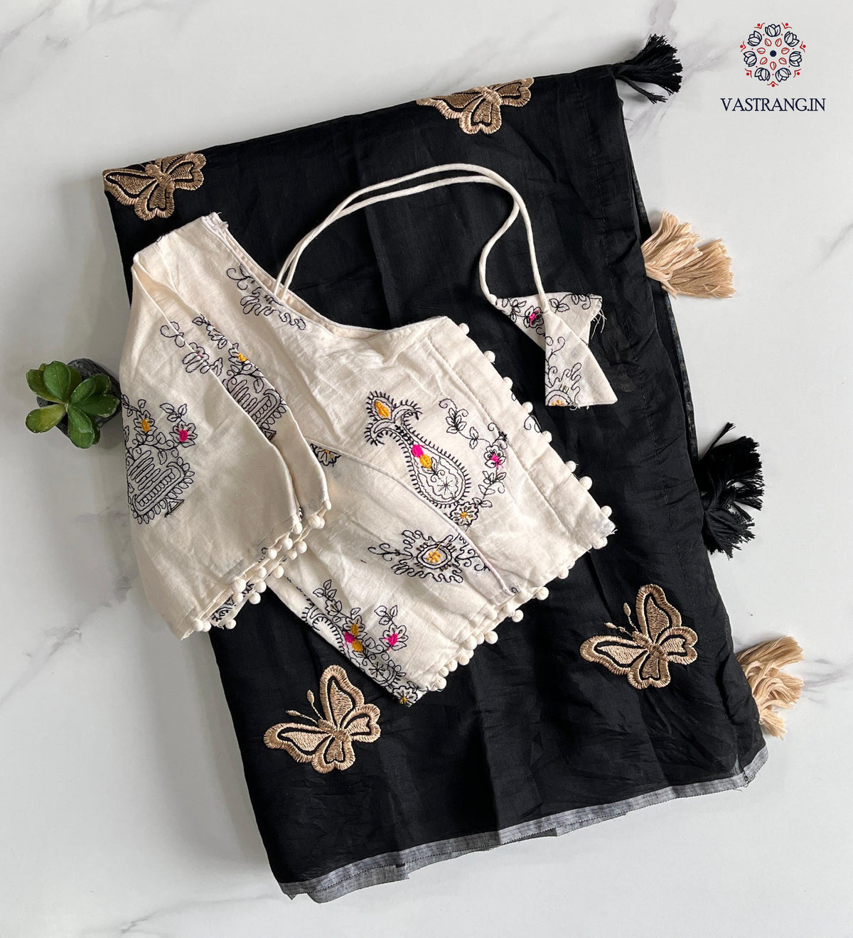 New Wedding Wear Chanderi Cotton Embroidery n Tussels Work Fancy Designer Saree With Stitched Blouse