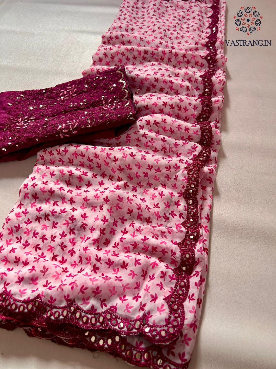 New Festive Wear Georgette Pink Color Print N Arco Border Work Fancy Designer Saree