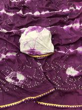 Load image into Gallery viewer, Admirable Soft Chinnon Silk Shibori Printed With Mirror Work Party Wear Saree For Wedding
