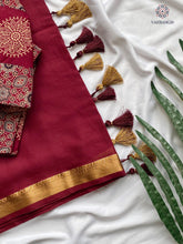 Load image into Gallery viewer, New Wedding Wear Pure Mul Cotton Jacquard Border with Tussles Work Fancy Designer Saree With Unstitched Blouse

