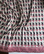 Load image into Gallery viewer, New Wedding Wear Off White Color Mul Cotton Print Sequence Lace n Rich Pallu Work Designer Saree With Stunner Blouse Piece
