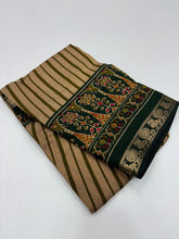 Load image into Gallery viewer, Charming Party Wear Pure Sibori Viscose Silk Print With Jacquard Work Rich Pallu Fancy Designer Saree
