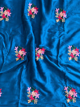 Load image into Gallery viewer, New Party Wear Chiffon Embroidery With Tussels Work Designer Saree With Blouse
